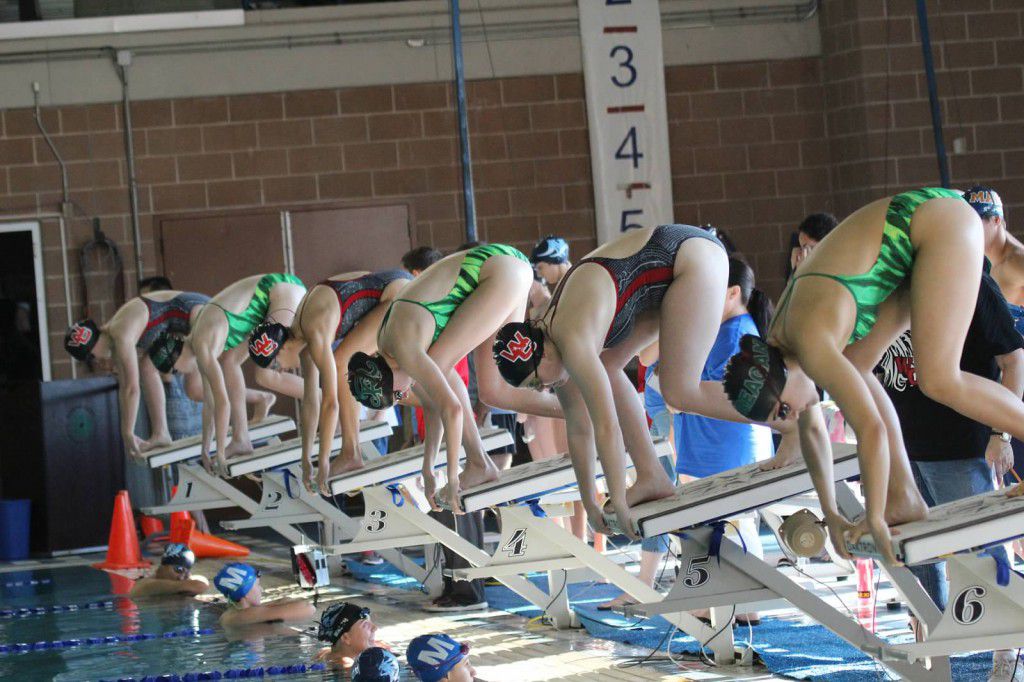 Reagan Duel In Pool Churchill 2014 266