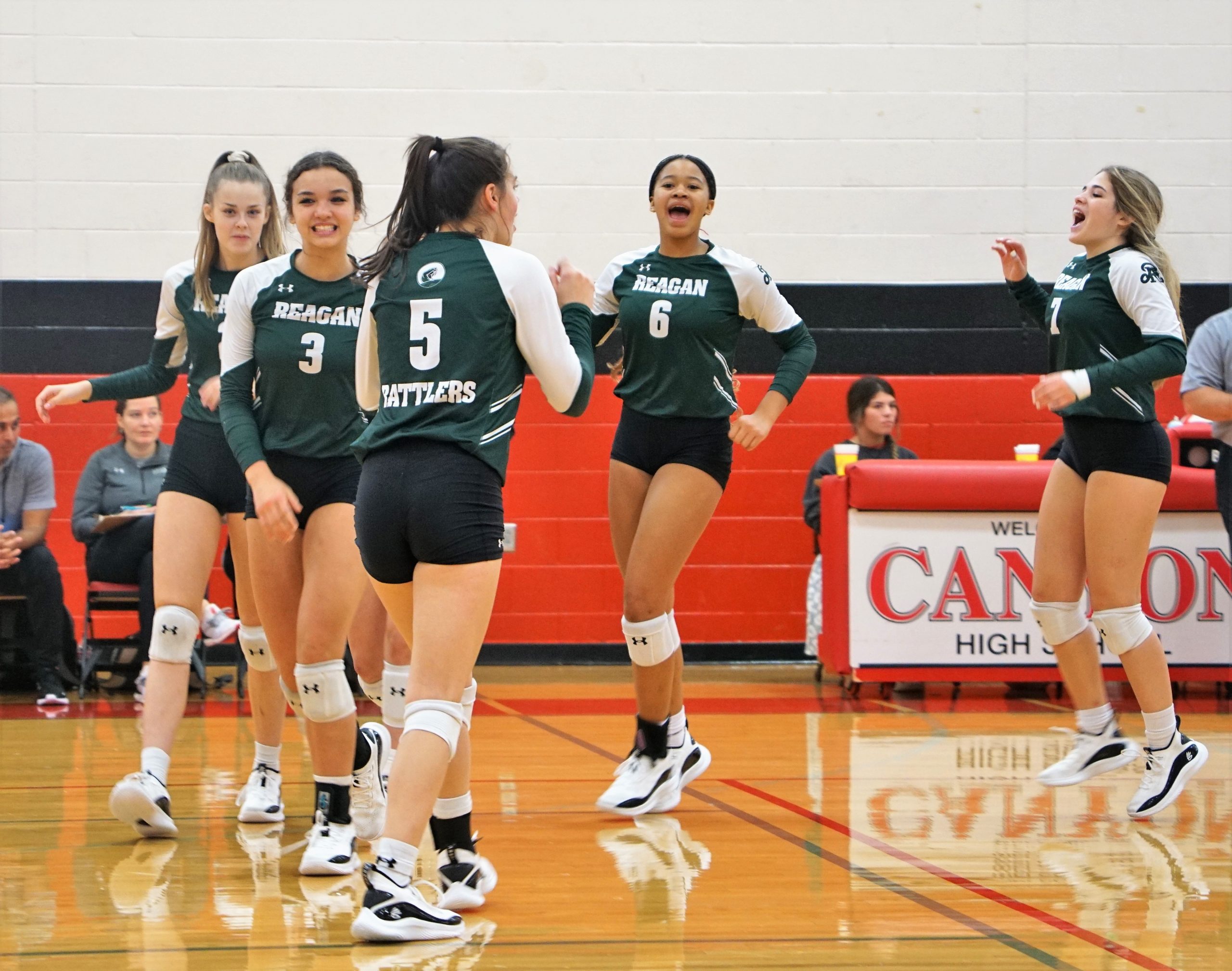 district-competition-begins-today-for-reagan-volleyball-against-clark